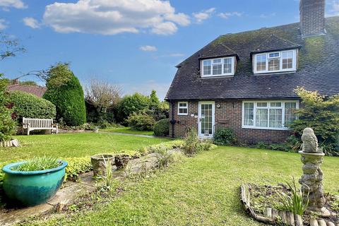 2 bedroom end of terrace house for sale, Ruskin Road, Eastbourne