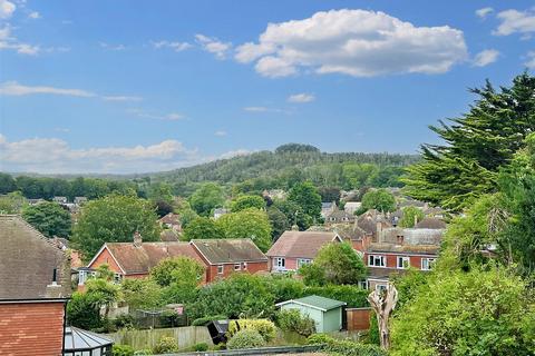 2 bedroom end of terrace house for sale, Ruskin Road, Eastbourne