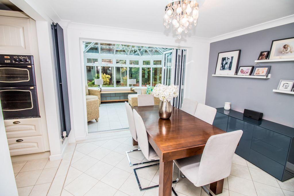 Dining Area Pic 2.