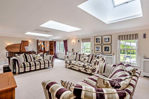 7 bedroom detached house for sale, Rawreth Lane, Rawreth, Wickford, Essex, SS11