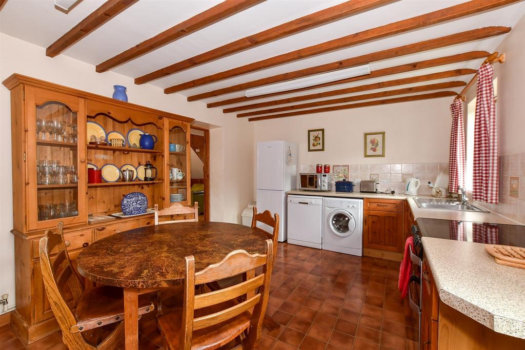 Guest Kitchen/Breakfast Room