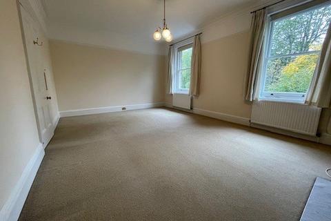 2 bedroom flat to rent, Daleham Gardens, Hampstead NW3