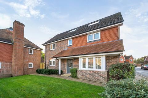 4 bedroom detached house for sale, Macdowall Road, Guildford, GU2