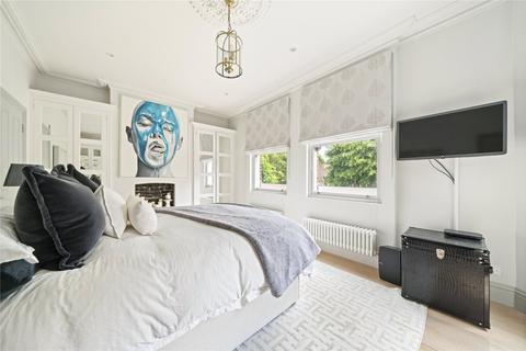 2 bedroom apartment for sale, Battersea High Street, London, SW11