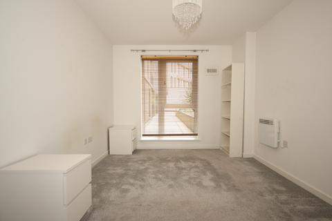 1 bedroom flat to rent, Guildford Road, Woking GU22