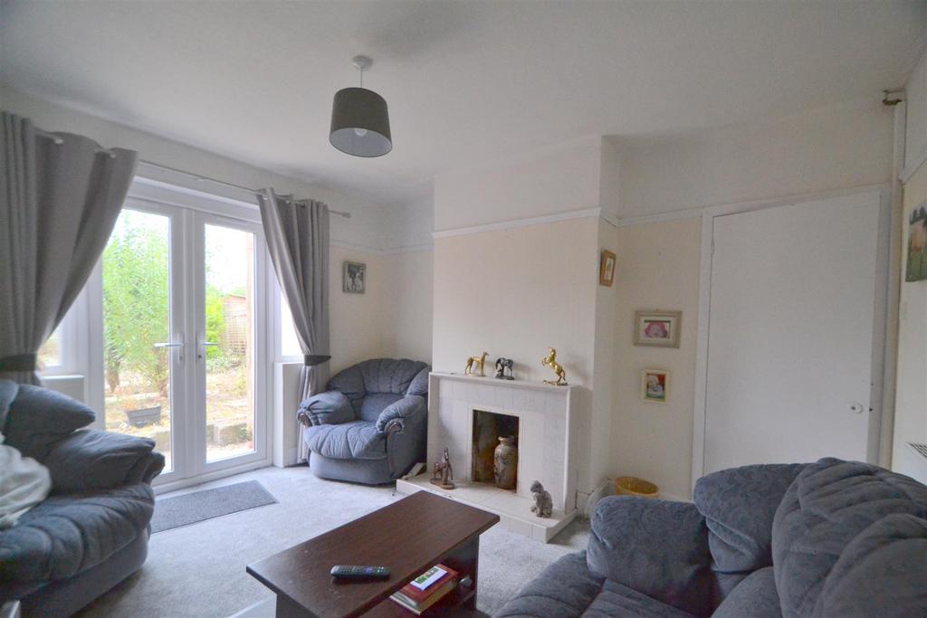 Pickersleigh Road, Malvern 3 bed semidetached house for sale £185,000