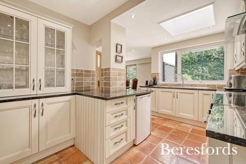 5 bedroom detached house for sale, Tor Bryan, Ingatestone, CM4