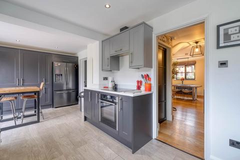 1 High Street, Feckenham, Redditch, B96 6HN