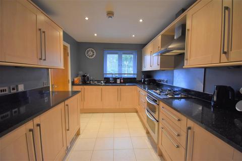 4 bedroom semi-detached house for sale, Hynton Bower, Church Lawton