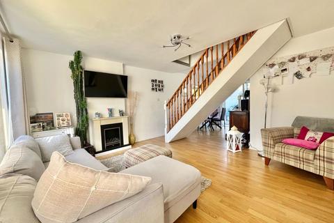 36 Cherry Brook Drive, Paignton, TQ4 7NB
