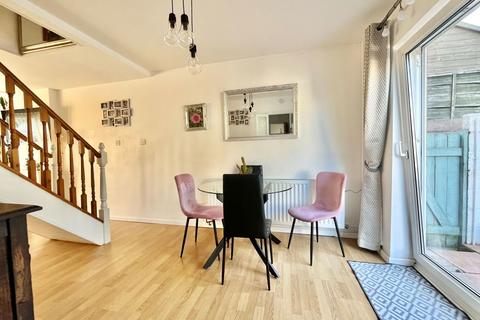 36 Cherry Brook Drive, Paignton, TQ4 7NB