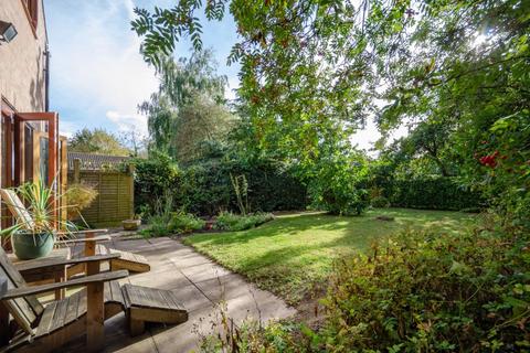 Mulberry Cottage Back Lane, Newton On Ouse, York, YO30 2DF