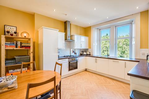 2 bedroom flat for sale, Arundel Drive, Flat 3/2, Battlefield, Glasgow, G42 9RF