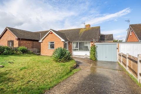 4 bedroom detached bungalow for sale, Peak Drive, Eastry