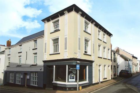 2 bedroom maisonette to rent, Cross Street, Bideford, Devon