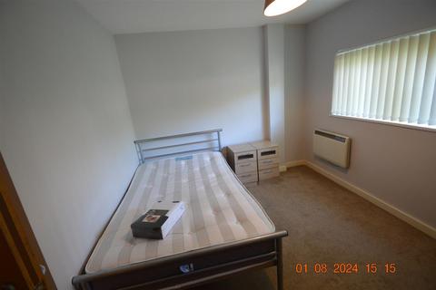 2 bedroom flat for sale, Stretford road, manchester M15