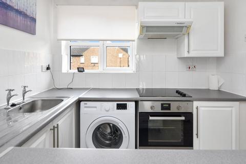 102 Frobisher Way, Shoeburyness, Southend-on-sea, SS3 8XD