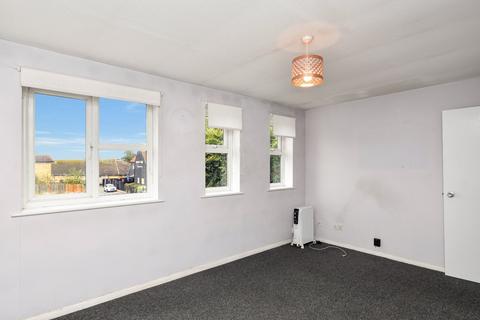 102 Frobisher Way, Shoeburyness, Southend-on-sea, SS3 8XD