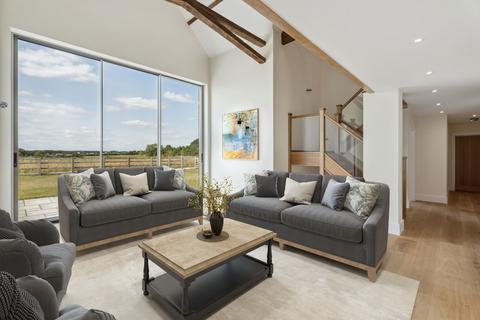 4 bedroom barn conversion for sale, Buckingham Road, Weedon HP22