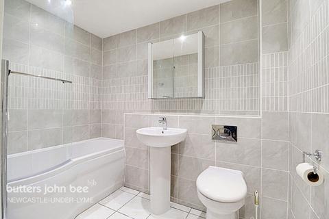 2 bedroom apartment for sale, High Street, Newcastle