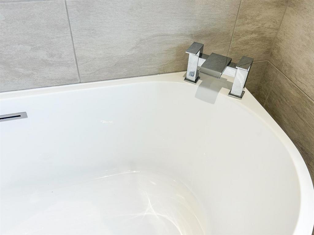 Bathroom Finishes
