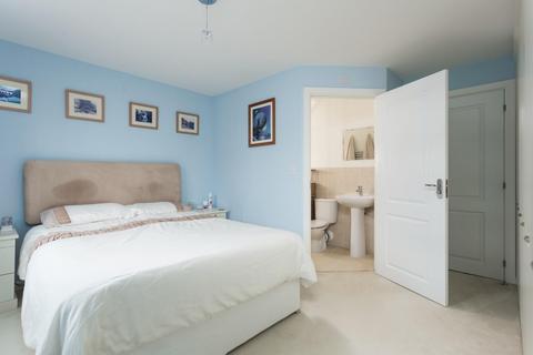 15 Battle Close, Boroughbridge, York, YO51 9GN