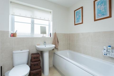 15 Battle Close, Boroughbridge, York, YO51 9GN