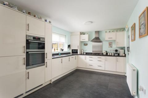 15 Battle Close, Boroughbridge, York, YO51 9GN