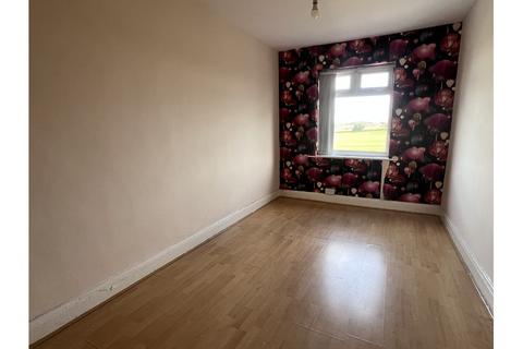 4 bedroom flat to rent, Measham Road, Oakthorpe, Swadlincote