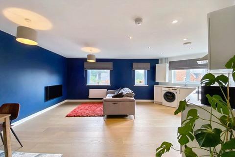 1 bedroom flat for sale, Holland Drive, Medstead, Alton, Hampshire