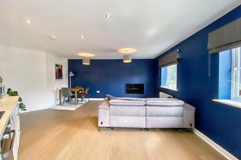 1 bedroom flat for sale, Holland Drive, Medstead, Alton, Hampshire