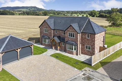 4 bedroom detached house for sale, Breidden View, Llansantffraid