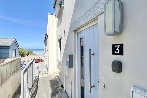 2 bedroom apartment for sale, Beach Road, Newquay TR7