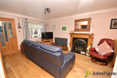 3 Alex Grierson Close, Binley, Coventry, CV3 2QJ