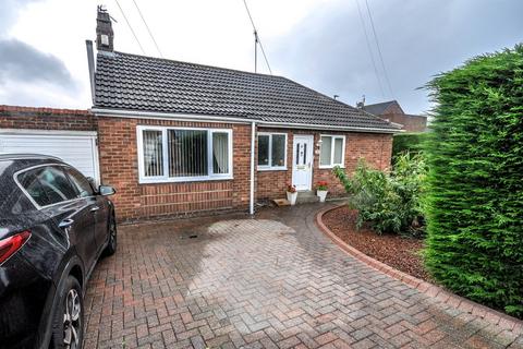 2 bedroom bungalow for sale, Foxton Avenue, Gosforth