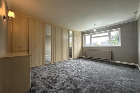 49 Wheatway, Abbeydale, Gloucester, GL4 5ET