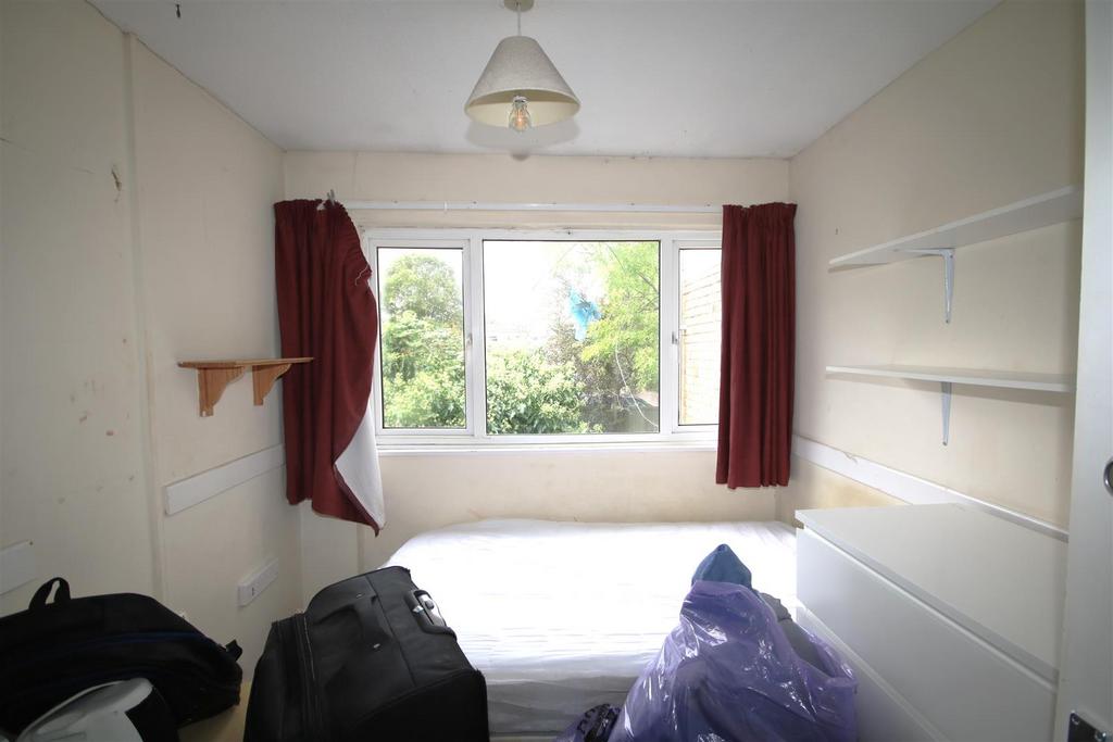 Bedroom 3.JPG