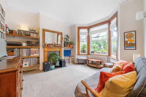 2 bedroom terraced house for sale, Raleigh Road, London