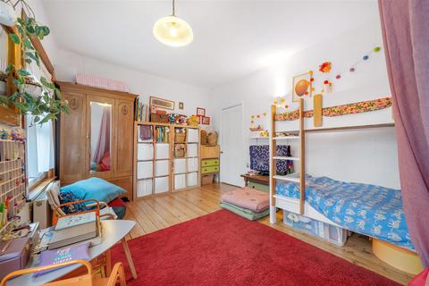 31 Raleigh Road, London, SE20 7JE