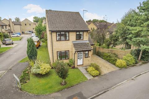 3 bedroom detached house for sale, Lacemakers Road, Malmesbury, Wiltshire, SN16