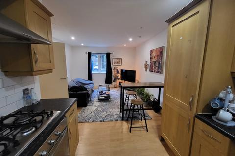1 bedroom apartment for sale, Raby Street, Manchester. M16 7DJ