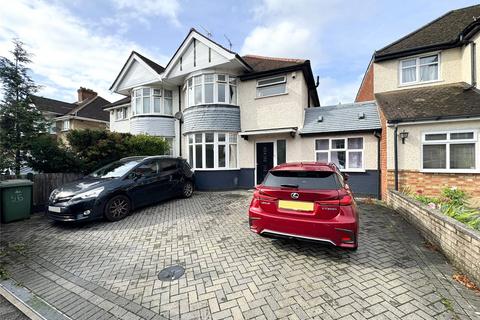 5 bedroom semi-detached house to rent, Parkside Way, Harrow, HA2