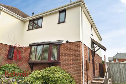 3 bedroom end of terrace house to rent, Drakes Gardens, Exmouth EX8