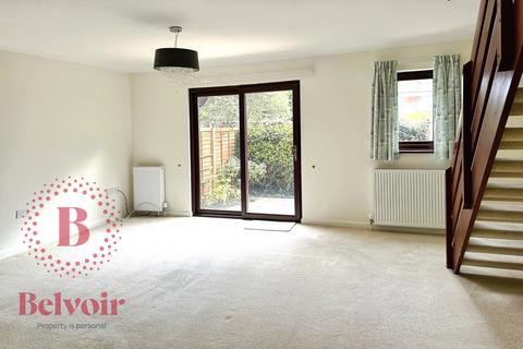 3 bedroom end of terrace house to rent, Drakes Gardens, Exmouth EX8
