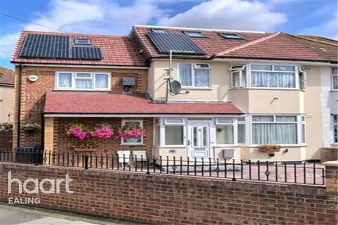 2 bedroom semi-detached house to rent, Cornwall Avenue, UB1 2TG