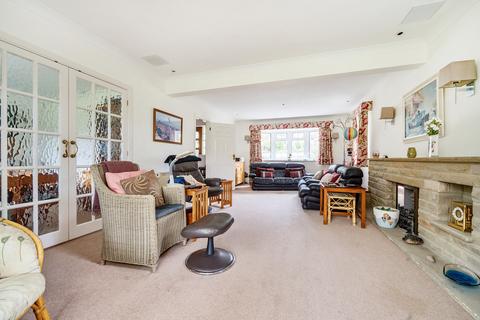 Brambledown Badgers Holt, Storrington, Pulborough, RH20 3ET