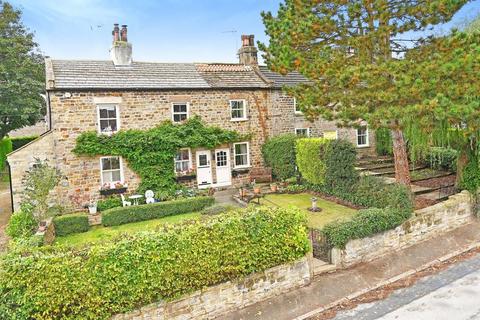 2 bedroom cottage for sale, Spring Bank, Follifoot, Harrogate