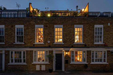 3 bedroom terraced house for sale, Kensington Park Mews, London, W11