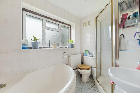 198 Orchard Way, Beckenham, BR3 3EU