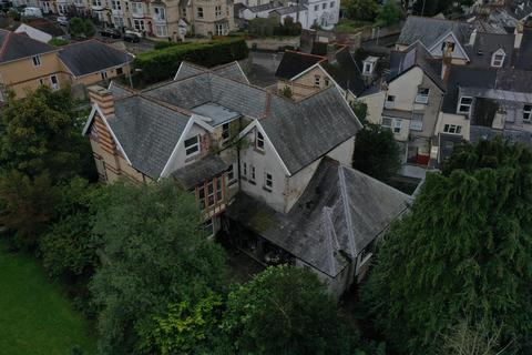 Elmfield Bear Street, Barnstaple, EX32 7DX